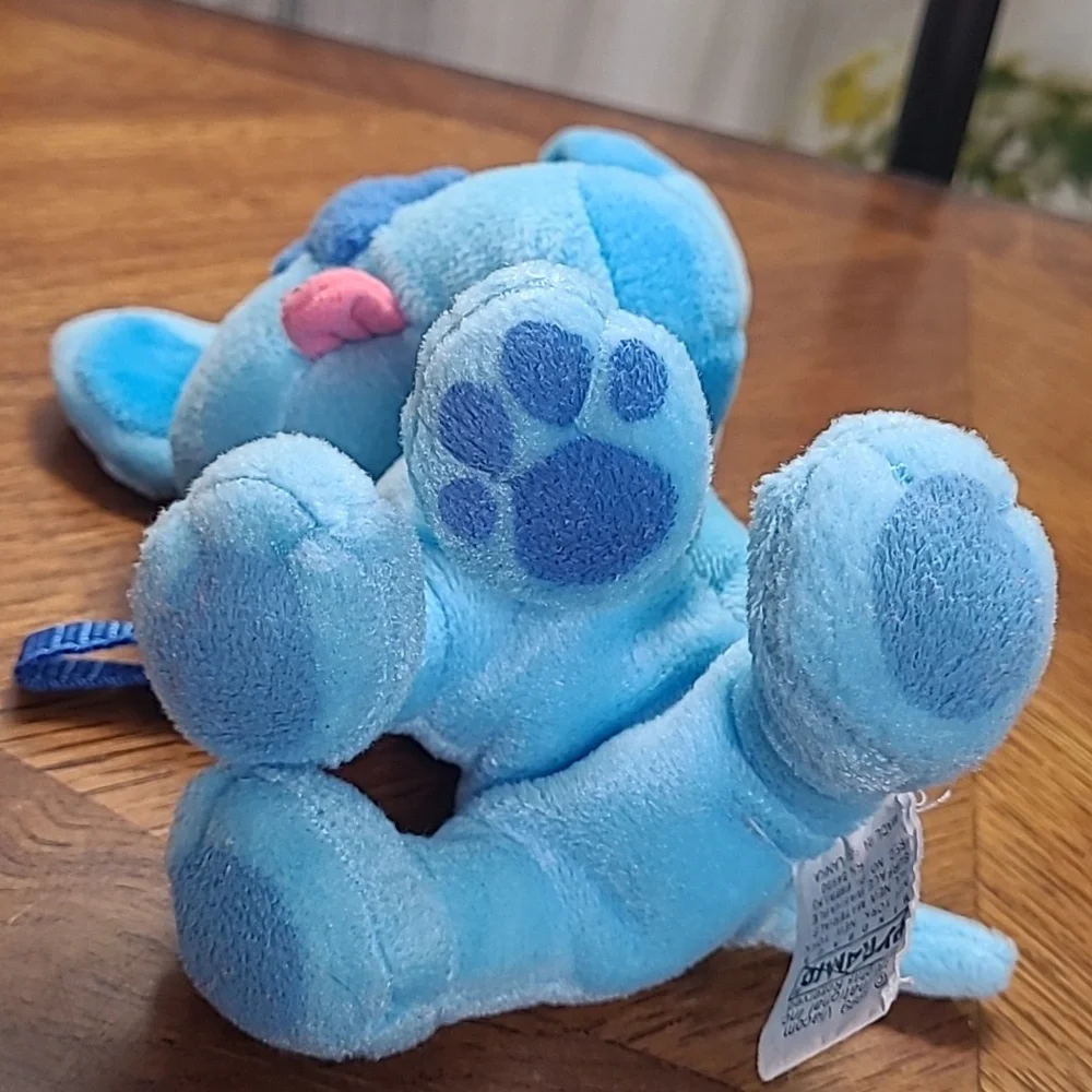 Blues Clues adorable blue
